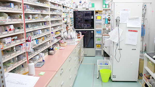 池田薬局　佐竹通りの調剤室