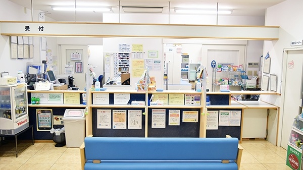 クルーズ薬局　海田店の受付/カウンター