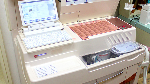 クルーズ薬局　新羽店の調剤器具