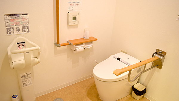 クルーズ薬局　岐南店のお手洗い