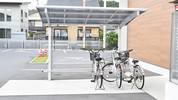 クルーズ薬局　頼兼店の駐輪場