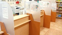 さんくす薬局　東原店の受付/カウンター