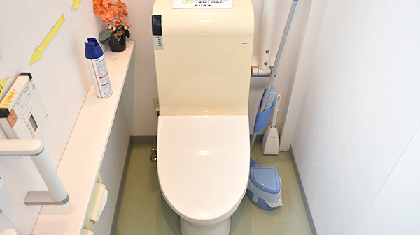 康仁薬局　府中店のお手洗い