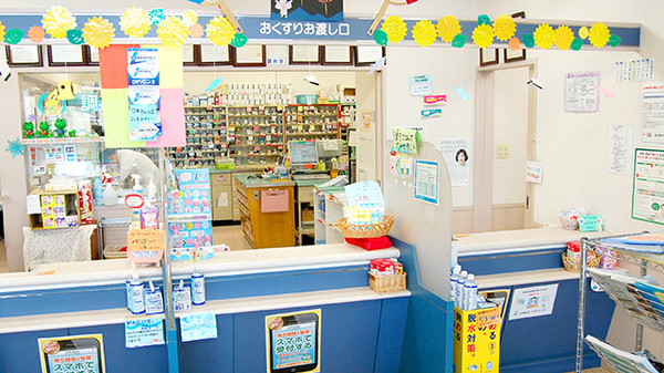 康仁薬局　大町店の受付/カウンター