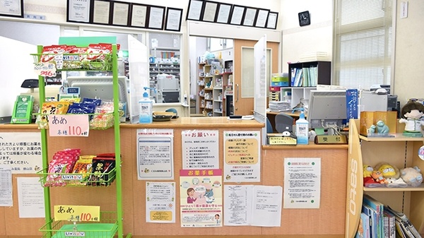 くるみ薬局　焼山店の受付/カウンター