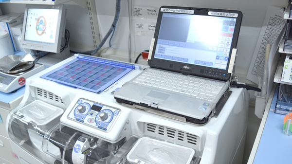 ダイエー　名谷店薬局の調剤器具