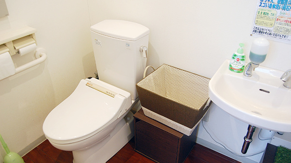 かわちコメヤ薬局のお手洗い