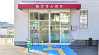 阪神調剤薬局　三木大村店の入口