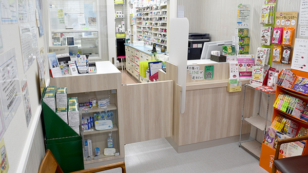 阪神調剤薬局　心斎橋店の受付/カウンター