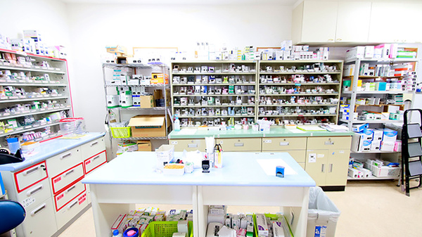 幸生堂薬局 寝屋川店の調剤室