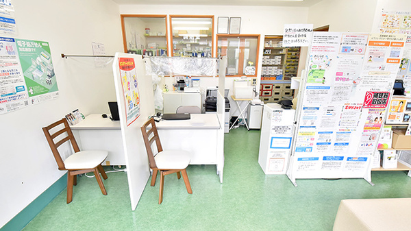幸生堂薬局 藤井寺店の受付/カウンター