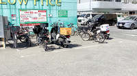 フィットケアデポ　岸根店薬局の駐輪場