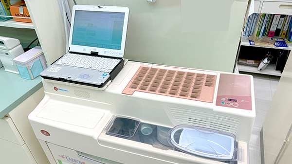 フィットケアエクスプレス　センター南店薬局の調剤器具