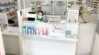 フィットケアエクスプレス　鶴見西口店薬局の受付/カウンター