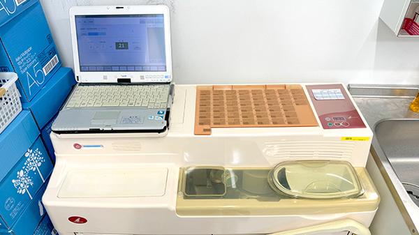 フィットケアデポ　ペペＢ１店薬局の調剤器具