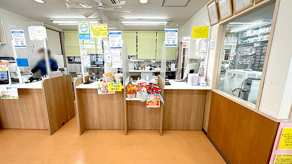 ミツワ薬局柴又店の受付/カウンター