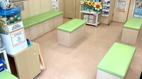 ミツワ薬局柴又四丁目店の待合スペース