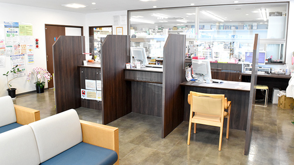 ハッピー薬局　余戸西店の受付/カウンター