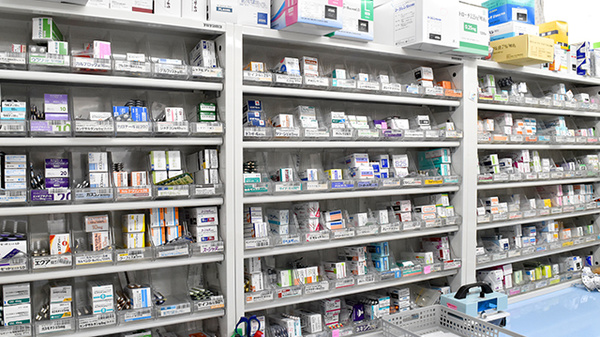 ハッピー薬局　北梅本店の薬棚