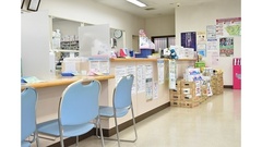 セイムス北里薬局の受付/カウンター