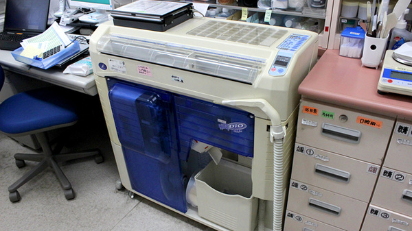 ドラッグセイムス　湘南台薬局の調剤器具
