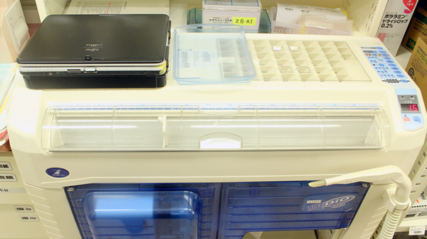 ドラッグセイムス　戸田新曽薬局の調剤器具