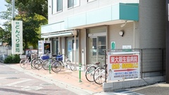 どんぐり薬局の外観