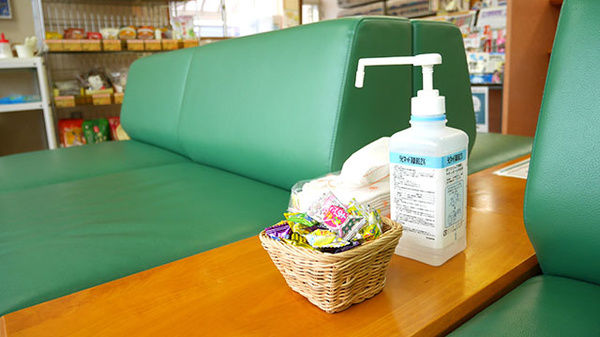 しなの薬局　坂町店の感染予防対策