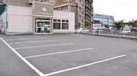 しなの薬局　桜木店の駐車場