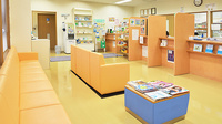 しなの薬局　桜木店の内観