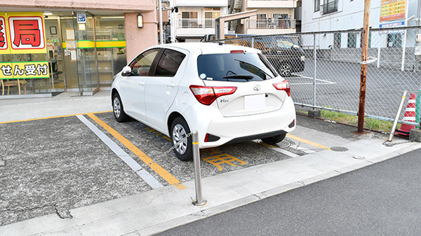 南蟹屋れもん薬局の駐車場