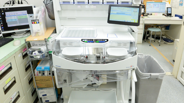 フタツカ薬局　秋葉台店の調剤器具