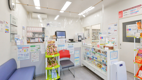 フタツカ薬局　枝吉店の受付/カウンター