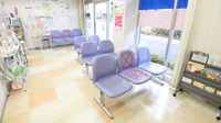 フタツカ薬局　西宮甲子園店の待合スペース