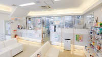 フタツカ薬局　中山寺店の受付/カウンター