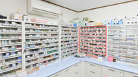 フタツカ薬局　下戸田店の薬棚