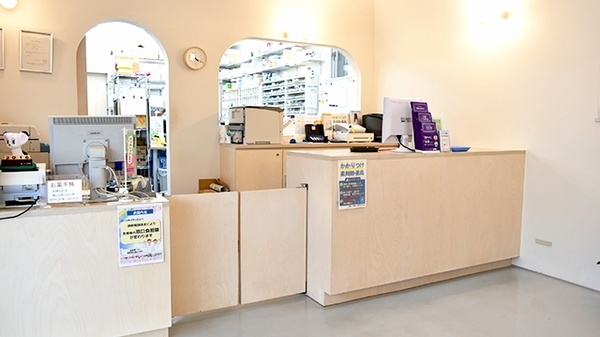 あけぼの薬局　和泉砂川店の受付/カウンター