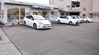 アライブ薬局　長炭店の駐車場