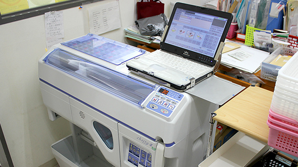 ヘルスマートフタミ薬局の調剤器具