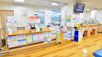 薬ヒグチ調剤薬局 四谷駅前店の受付/カウンター