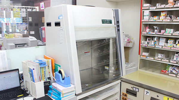 無菌調剤室完備