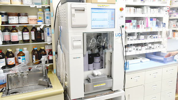 薬局スーパードラッグキリン万呂店の調剤器具