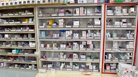 ケイポート薬局ホテルエクセレント店の薬棚