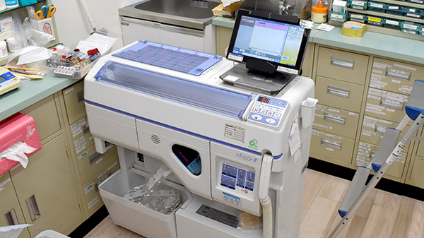 ケイポート薬局ホテルエクセレント店の調剤器具
