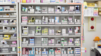 ケイポート薬局東五反田店の薬棚