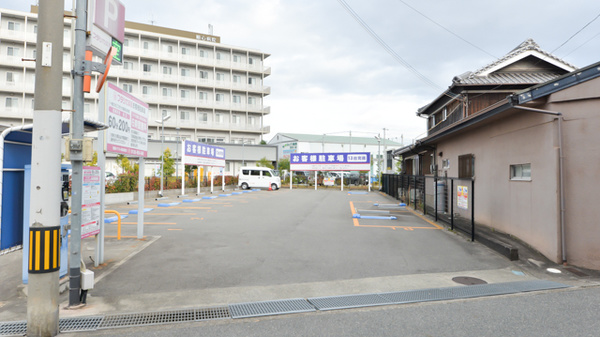 フタツカ薬局　順心病院前の駐車場