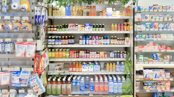 フタツカ薬局　梅田北の飲食物