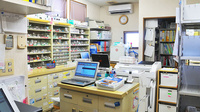 しなの薬局　小針店の調剤室