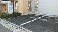 しなの薬局　西小針店の駐車場