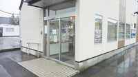 しなの薬局　吉田店の入口
